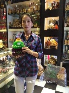 Chị Ngân - Khách hàng mua thiềm thừ xanh E071