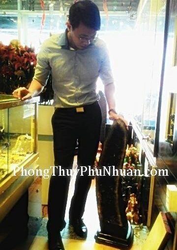 Anh Sơn - khách hàng mua hang thạch anh tím H086