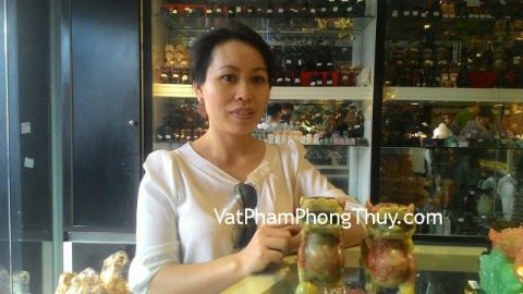Chị Thảo - khách hàng mua Tỳ Hưu đá Tiêu Ngọc DT197