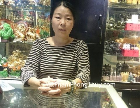 Chị Hạnh - Khách mua chuỗi thạch anh tóc vàng S5106, Chuỗi ngọc phỉ thúy xanh đậm S5112 và bột tẩy uế BTU