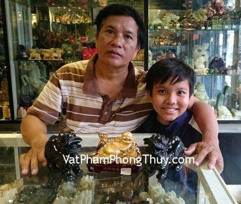 Cô Tuyết - Khách mua Tỳ hưu bắc kinh đen trung BKD-M và Phật di lạc mạ vàng E322