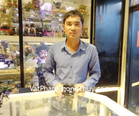 Anh Đại - khách hàng mua Tỳ hưu thạch anh đen HM012