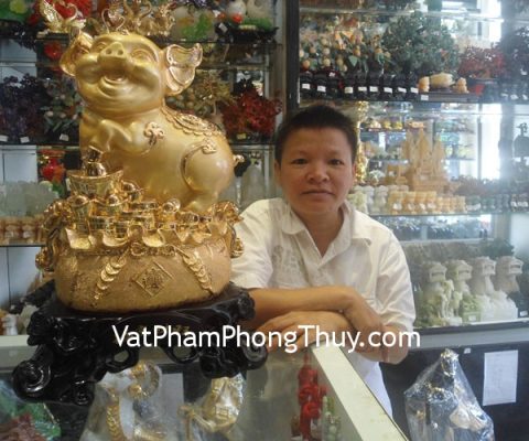 Anh Long - khách hàng mua tượng heo vàng phước tài H382G
