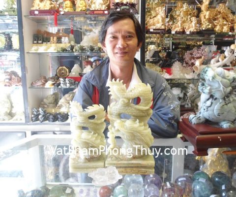 Anh Hương - khách hàng mua rồng cẩm thạch đứng N075, N074 và thiềm thừ thạch anh trắng HM167