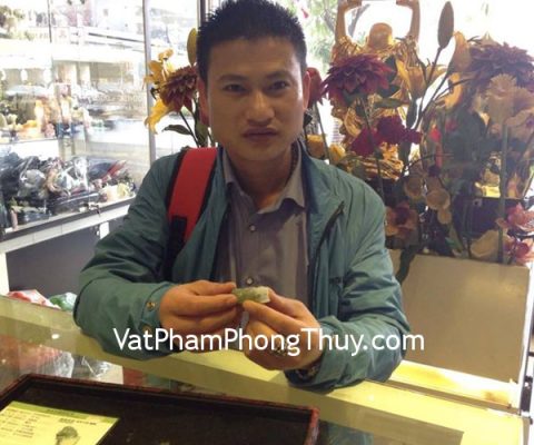 Anh Chất - khách hàng mua tỳ hưu ngọc Phỉ thúy S5151