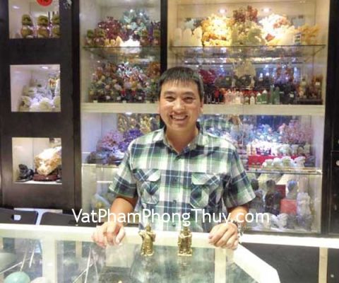 Anh Bình - khách hàng mua Khổng minh đồng D142, Quan công đồng D135