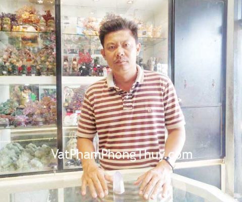 Anh Minh - khách hàng mua Trụ thạch anh tím H053-1248