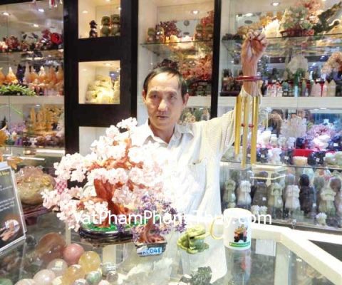 Chú Cường - khách hàng mua Cây tài lộc thạch anh hồng KC018, Cây tài lộc thạch anh tím KC048, Thiềm thừ Lam ngọc GM024, Chuông gió CG1215
