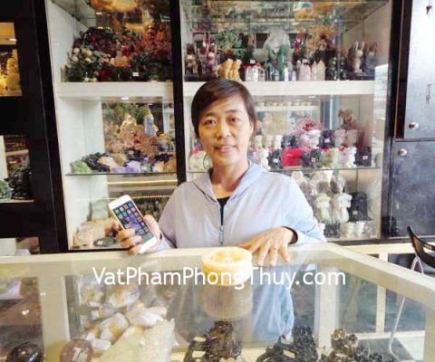 Chị Gia - khách hàng mua Bồn nguyên bảo Hoàng long GM073