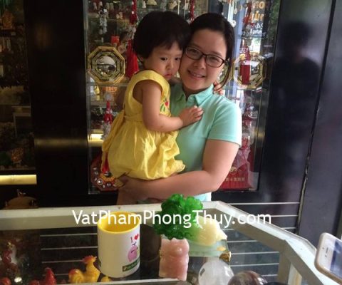 Chị Ngân - Khách hàng mua mèo may mắn thạch anh hồng và bắp cải