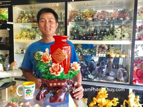 Anh Tiến - khách hàng mua bình mẫu đơn ngọc đỏ lớn G121A
