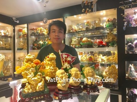 Anh Tuấn - khách hàng mua cặp tỳ hưu đuôi như ý vàng K106M, bộ khỉ tam không may mắn K039M, tượng quan công ngồi E275, gia đình gà dưới cây tiền xanh G010A