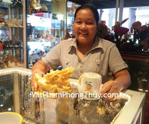 Chị Liên - Khách hàng mua Kỳ lân Hoàng long vàng GM032