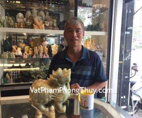 Anh Thanh - khách hàng mua tỳ hưu Bắc Kinh xanh khủng