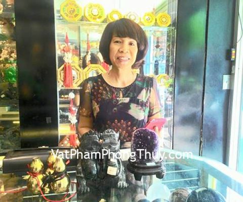 Cô Mùi -Khách hàng mua Tỳ hưu Độc ngọc Hồ Nam THDN-L,Bông thạch anh tím nhỏ (tích dấu đỏ) H096-s2-7644,Thiềm thừ Cẩm thạch CTT-M ,Hồ lô trơn trung D207