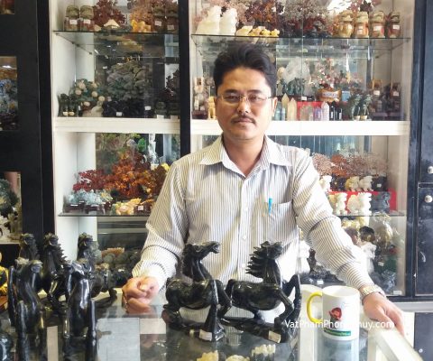Anh Nghĩa - khách hàng mua Cặp Ngựa Độc Ngọc Hồ Nam M179