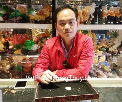 Anh Thuyền - khách hàng mua Tỳ hưu Phỉ thúy S5151-2100