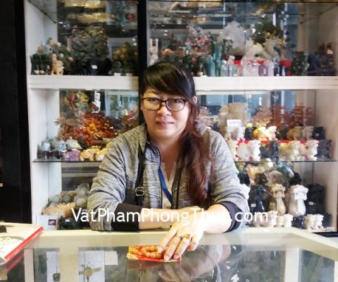 Chị Ngọc - khách hàng mua Chuỗi đá mặt trời đỏ S6652-5234