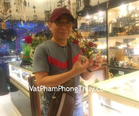 Anh Chung - khách hàng mua mặt tỳ hưu phỉ thúy S6329 và Phật Hư Không Tạng Bồ Tát S6640-2