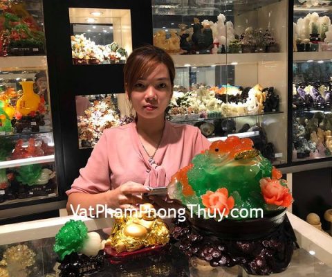 Chị Lan Anh- khách hàng mua thiềm thừ xanh, di lặc và bắp cải