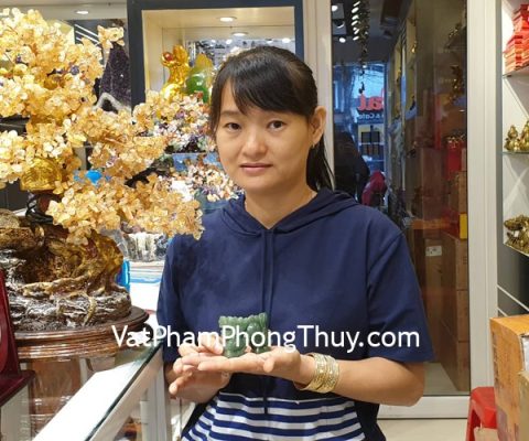 Chị Thủy - khách hàng mua tượng rồng đá đông linh Hm047