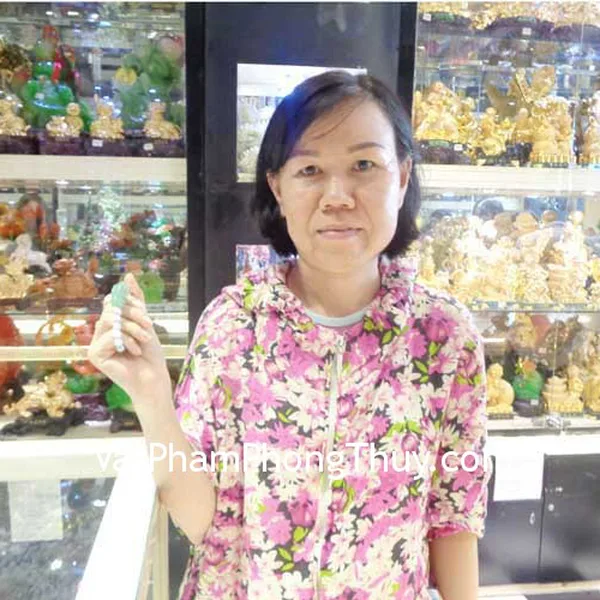 Chị Hà - khách hàng mua Chuỗi Tỳ hưu Phỉ thúy S6012, Tỳ hưu vẩy rồng Ngọc Đông linh S932