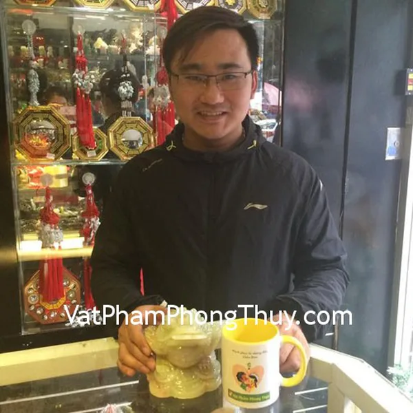 Anh Long- khách hàng mua thiềm thừ cẩm thạch Tây Tạng trung CTT-M