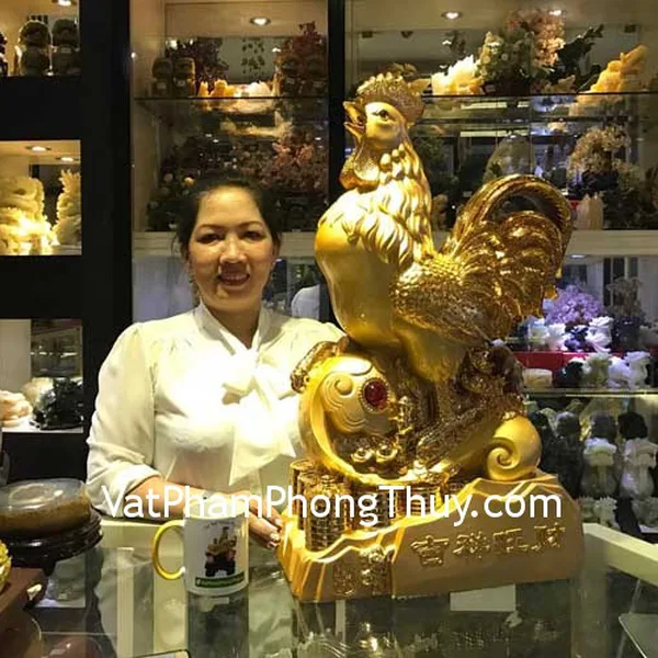 Chị Oanh - khách hàng mua Gà vàng cát tường vượng tài G036A