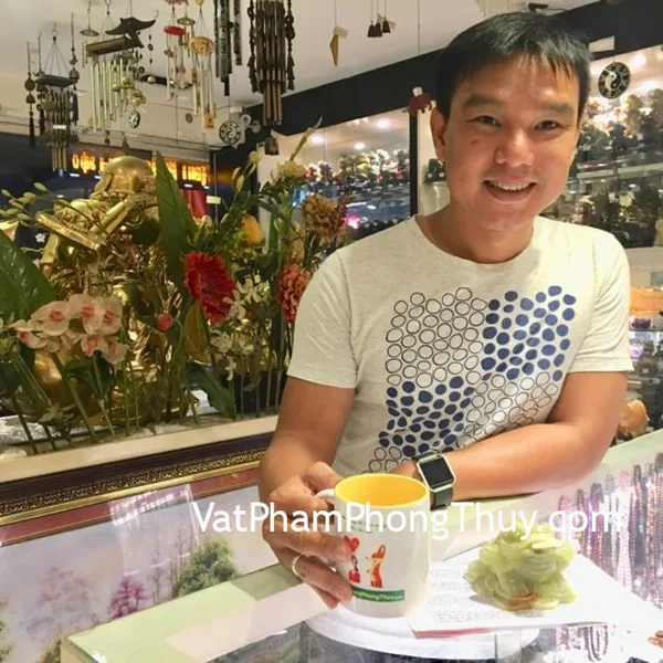 Anh Vinh - khách hàng mua Thiềm Thừ cẩm thạch Tây Tạng chuẩn CTT-S