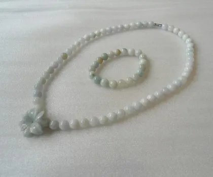 Vòng tay ngọc Phỉ Thúy nhạt S5123-572
