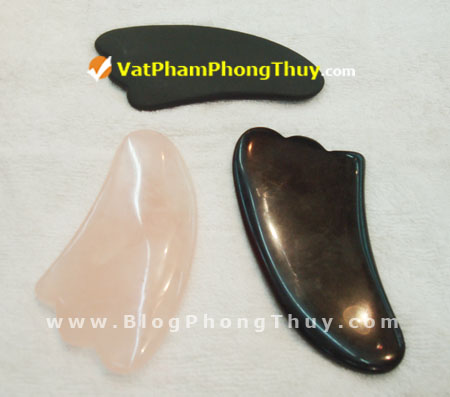 Thạch anh dùng để cạo gió
