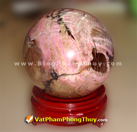 Quả cầu phong thủy đá hồng vân rhodonite