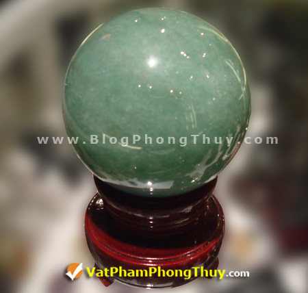 Quả cầu phong thủy ngọc xanh đông linh quartz aventurine
