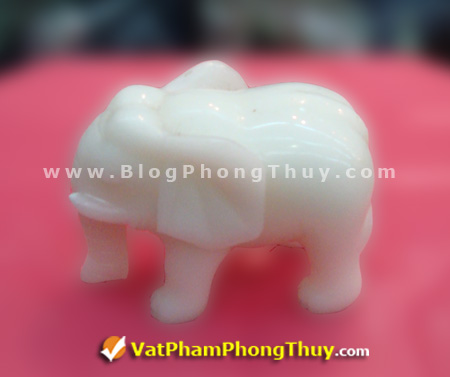 Voi phong thủy bằng Bạch Ngọc