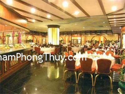 Nhà hàng, quán bar ẩm ướt gây cản trở tới tài lộc và công việc kinh doanh