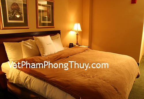 Đèn ngủ hợp phong thủy giúp duy trì hạnh phúc vợ chồng