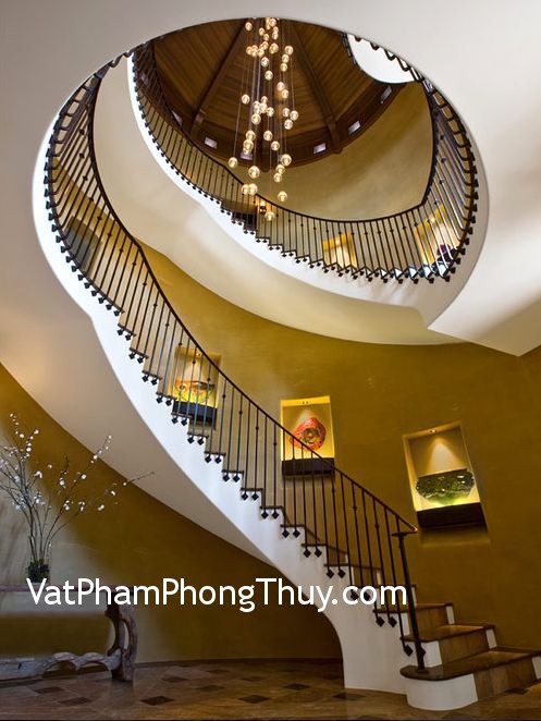 3 Vị trí xấu cho cầu thang cần tránh