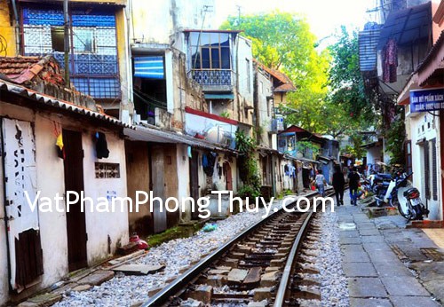 Hóa giải phong thủy cho nhà có vị trí gần đường tàu