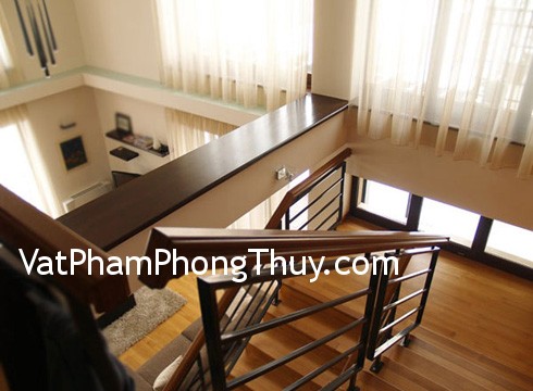 Thiết kế cầu thang theo mệnh chủ nhà