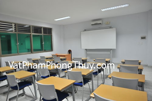 Phòng học của bé không nên sơn màu trầm