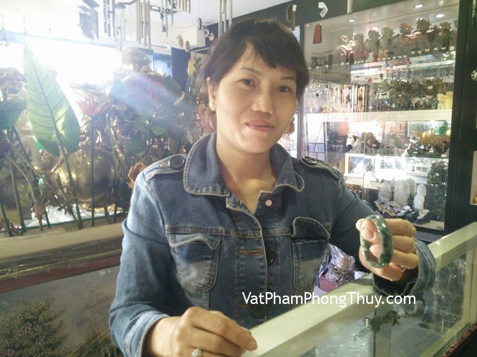 Chị Kim Cương - khách hàng mua vòng ngọc Phỉ Thúy VM103-S5-6500