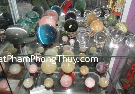 Đá nào không nên đặt trong nhà