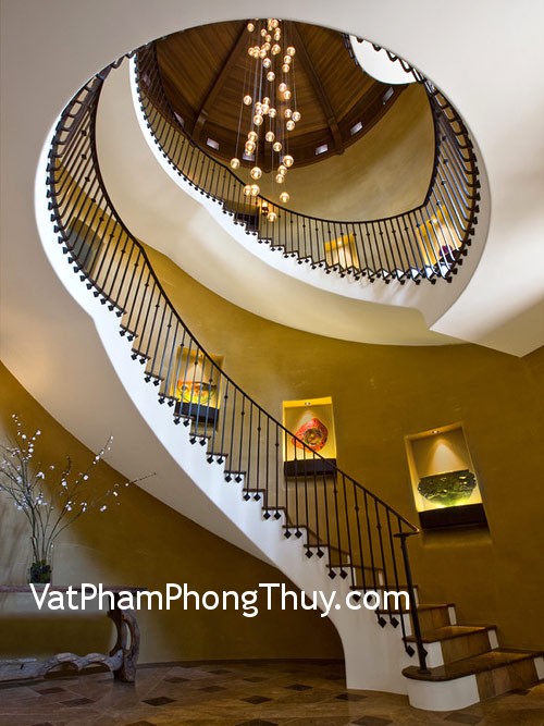Cầu thang nhà ở và 3 vị trí phong thủy xấu nhất nên tránh