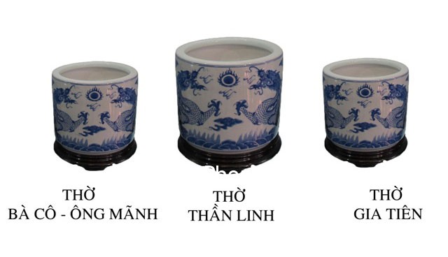 Nên đặt mấy bát hương trên bàn thờ gia tiên ?
