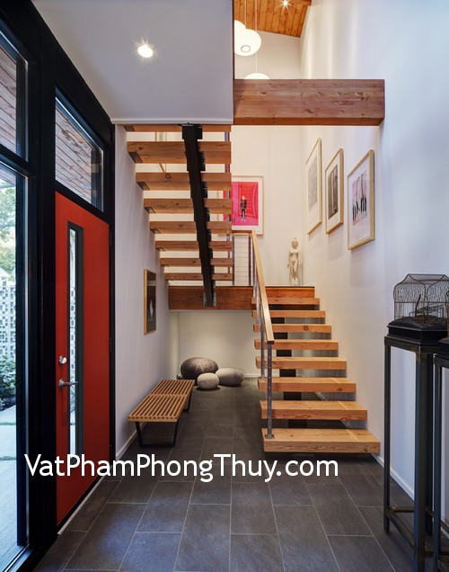 Những đại kỵ đối với cầu thang nhà ống và cách khắc phục