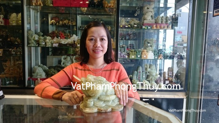 Vợ Anh Trường - Khách hàng mua Thiềm thừ Tây Tạng Khủng CTT-L