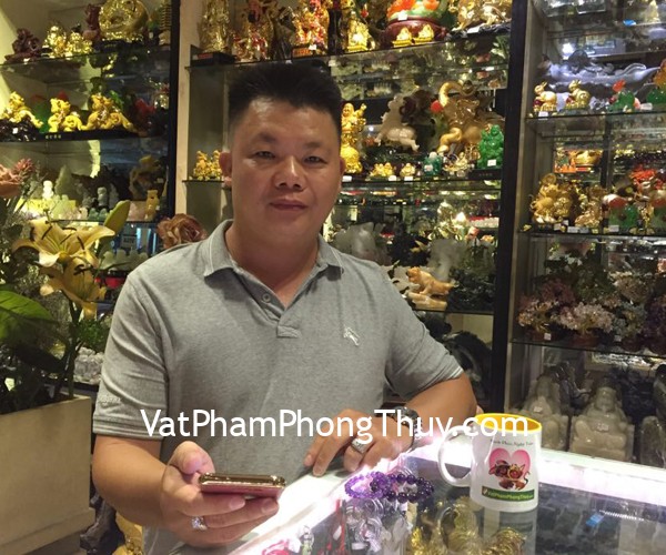 Anh Văn- khách hàng mua chuỗi thạch anh tím đậm Uruguay S6360-S3-2999 và S6360-S3-1021