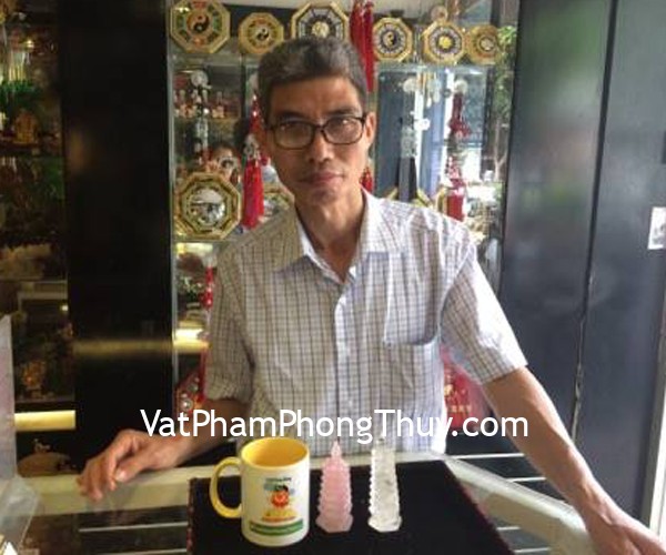 Chú Thiết- khách hàng mua tháp văn xương thạch anh trắng 9 tầng và tháp văn xương thạch anh hồng 7 tầng