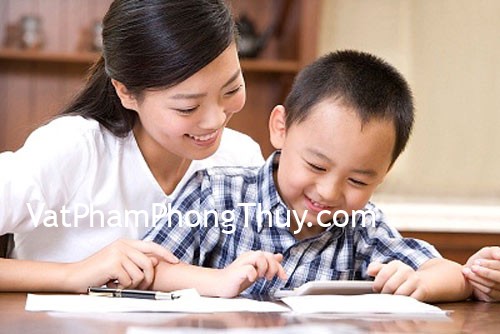 Những cấm kị phong thủy khi đặt bàn học cho con