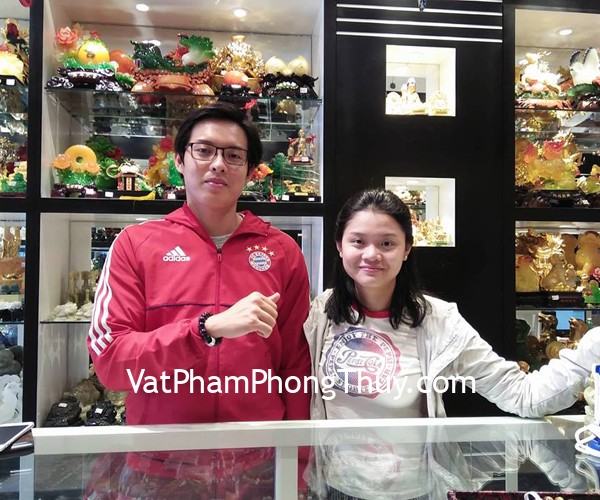Anh Phát - khách hàng mua chuỗi thạch anh tím Uruguay S6361-4135
